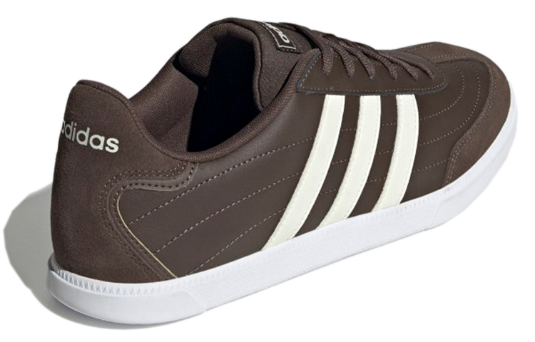 Shop adidas NEO Okosu 'Coklat Gelap' H02032