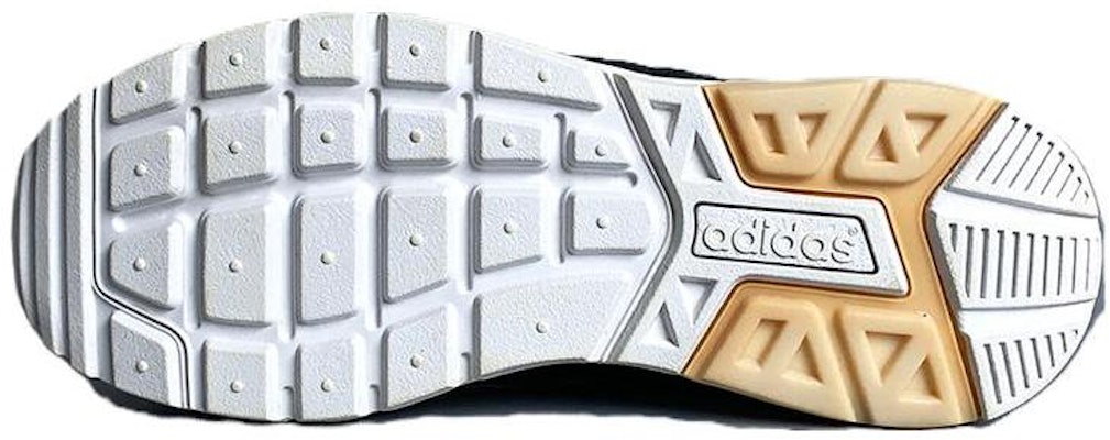 adidas 圓頭舒適 防滑減震 低筒 生活休閒鞋 男款 黑色 Shop adidas 圓頭舒適 防滑減震 低筒 生活休閒鞋 男款 黑色