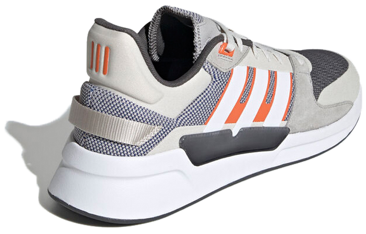 Lookbook adidas neo Run 90s 灰褐