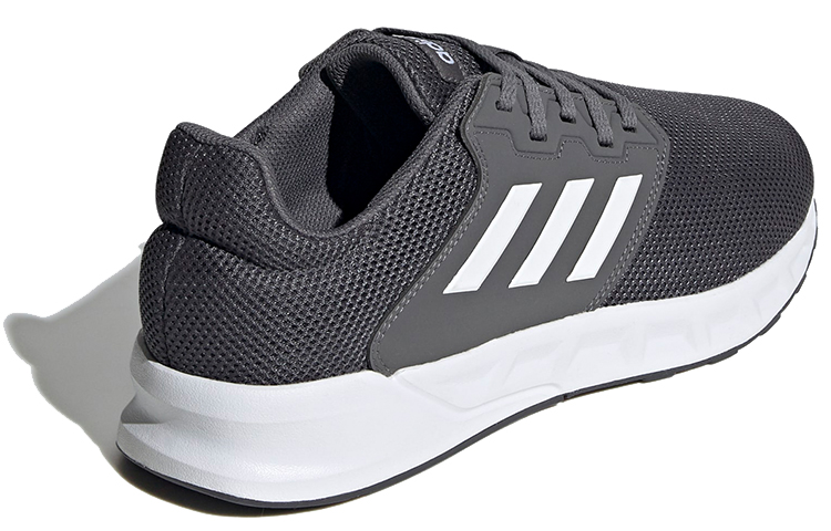 Shop adidas neo 指路者 灰白色