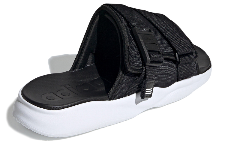 Shop アディダス ネオ UTX サンダル (黒/白) FW2436