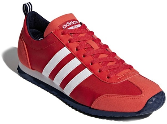 adidas neo Vs Jog Merah/Putih DB0463 Lookbook adidas neo Vs Jog Merah/Putih DB0463