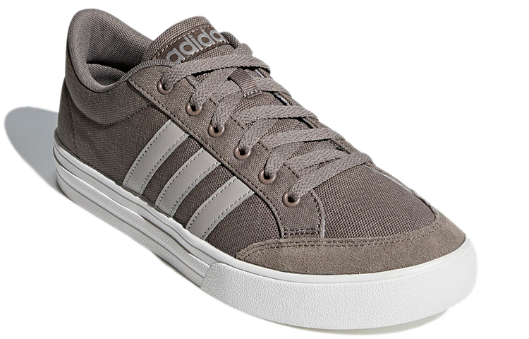 Lookbook adidas neo VS Set 'Coklat Selesa' B43907