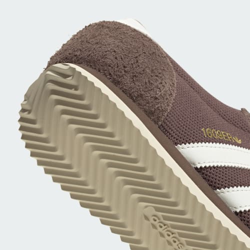 Cheap adidas New Balance 1609ER RS Retro Baskets Terre Strata/Blanc Cassé/Or Métallique KI9857
