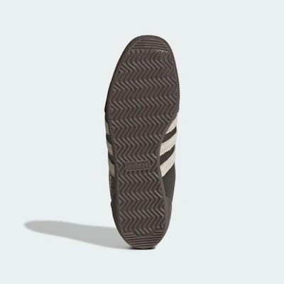 Adidas Nike "Japan" Edition Sneakers Shadow Olive/Cream White/Gold Metallic