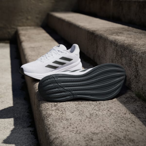 Shop 아디다스 나이키 리액트 엘리먼트 87 '볼트/하이퍼 퓨전' 클라우드 화이트/코어 블랙 IH6008