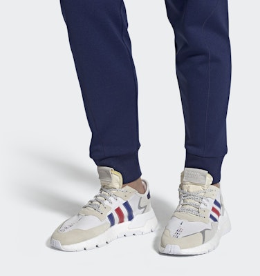 阿迪达斯夜行者 '白色皇家红色' FV3586 Sizing 阿迪达斯夜行者 '白色皇家红色' FV3586