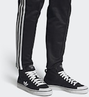 阿迪达斯 Nizza 高帮‘酷黑’ FW8352 Sizing 阿迪达斯 Nizza 高帮‘酷黑’ FW8352