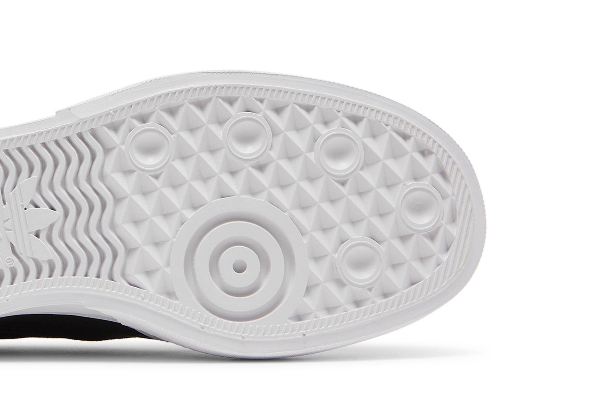 Purchase 阿迪达斯 Nizza RF Slip "核心黑" S23722