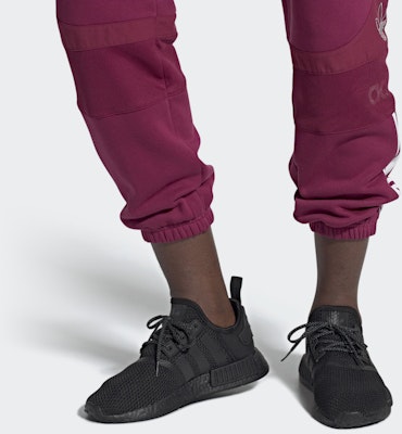 아디다스 NMD_R1 '블랙 카본' FV7969 Details for 아디다스 NMD_R1 '블랙 카본' FV7969