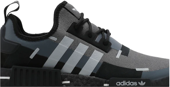 Lookbook adidas NMD_R1 '黑碳金屬' GZ7946