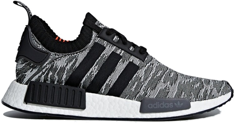adidas NMD_R1 “黑色故障” CQ2444 Order adidas NMD_R1 “黑色故障” CQ2444