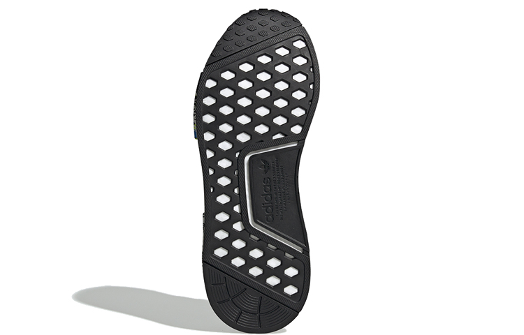 Purchase アディダス NMD_R1 "ブラック グラフィティ" EH0779