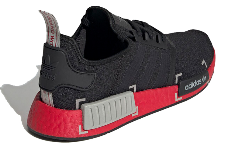 Lookbook 愛迪達 NMD_R1 '黑灰紅' FV3907