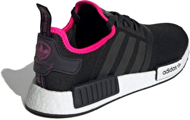 阿迪达斯 NMD_R1 '黑色震撼粉' DB3586 Lookbook 阿迪达斯 NMD_R1 '黑色震撼粉' DB3586