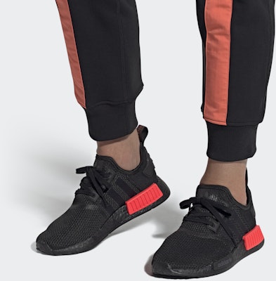 阿迪达斯NMD_R1 '黑色日红' 2020款 FV8162 Sizing 阿迪达斯NMD_R1 '黑色日红' 2020款 FV8162