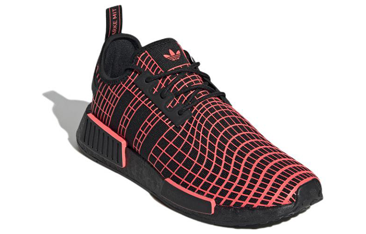 Lookbook adidas originals NMD_R1 運動休閒鞋 紅黑