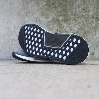 adidas NMD_R1 'Charcoal Wool' BW0616 1