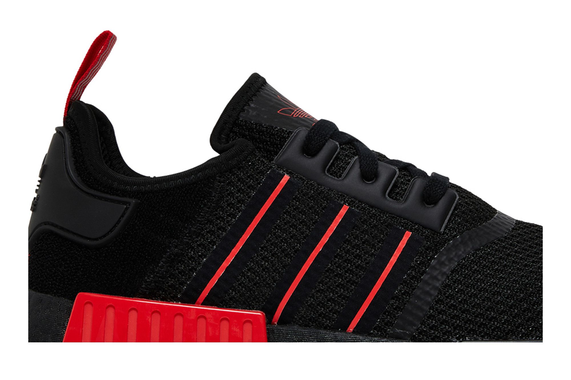 Lookbook 阿迪达斯 NMD_R1 '黑红核心' GV8422