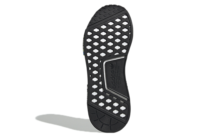 Details for 阿迪达斯 NMD_R1 '涂鸦插槽' EG7576