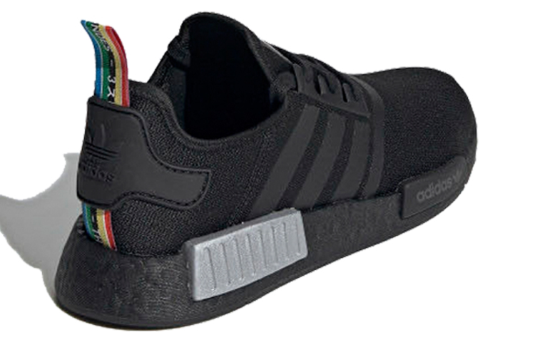 Lookbook 阿迪达斯NMD_R1 '奥运会' (2020) Q47261