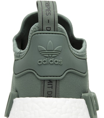 adidas NMD_R1 'Trace Green' BY9692 - Hijau Jejak Sizing adidas NMD_R1 'Trace Green' BY9692 - Hijau Jejak