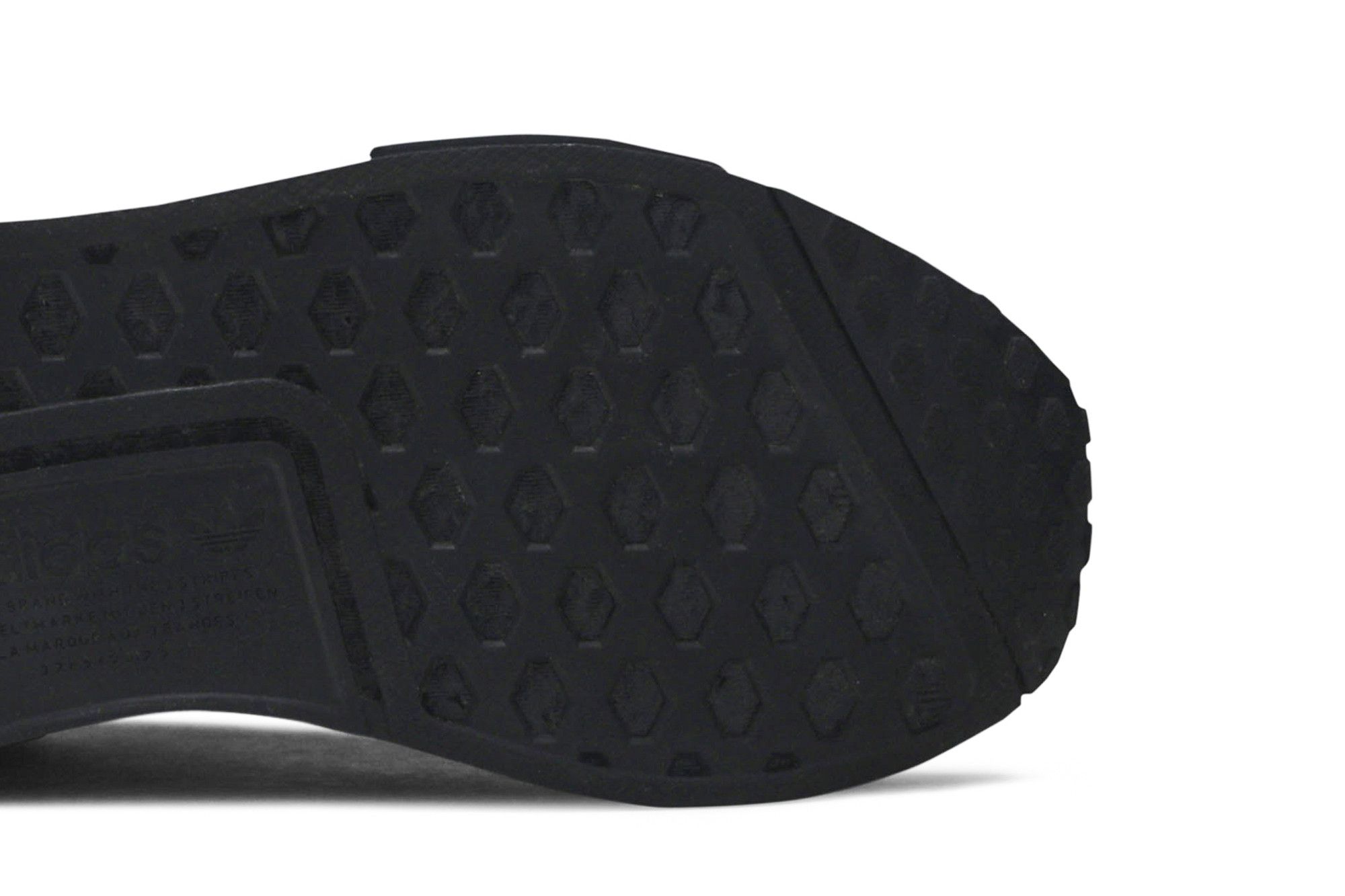 Details for 阿迪达斯 NMD_R1 '全黑' FV9015