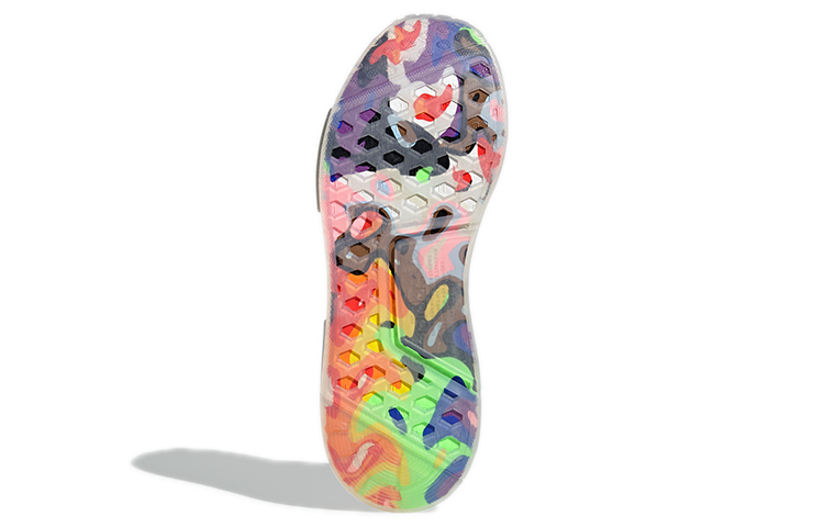 Details for 阿迪达斯 NMD_R1 '三重白' GW8062