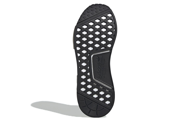 Details for アディダス NMD_R1 白黒 (Adidas NMD_R1 Shiro Kuro) FW9863
