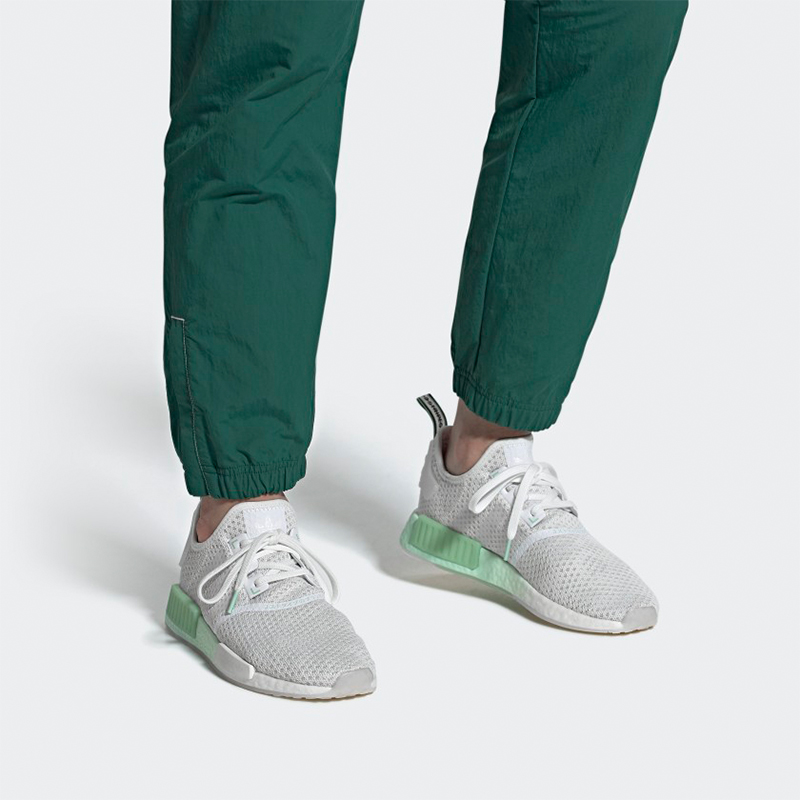 Cheap adidas NMD_R1 Knit 'Putih Blush Hijau' FV1737