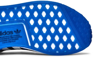 adidas Originals NMD_R1 Primeblue 防滑耐磨 低筒運動休閒鞋 黑藍 Purchase adidas Originals NMD_R1 Primeblue 防滑耐磨 低筒運動休閒鞋 黑藍