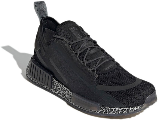 阿迪达斯 NMD_R1 Spectoo "黑碳" GZ9265 Lookbook 阿迪达斯 NMD_R1 Spectoo "黑碳" GZ9265