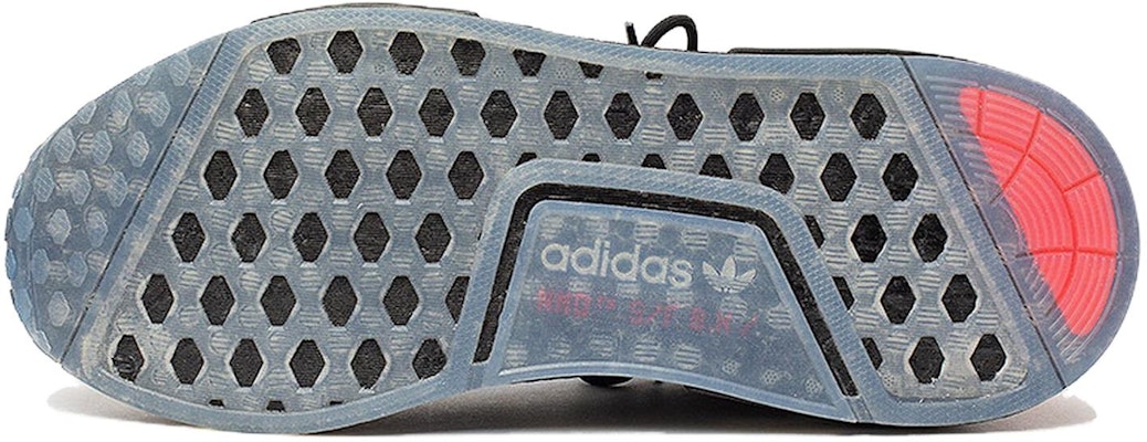 阿迪达斯 NMD_R1 Spectoo '核心黑' FZ3201 Details for 阿迪达斯 NMD_R1 Spectoo '核心黑' FZ3201