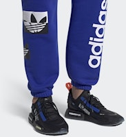 阿迪达斯 NMD_R1 Spectoo '核心黑' FZ3201 Sizing 阿迪达斯 NMD_R1 Spectoo '核心黑' FZ3201