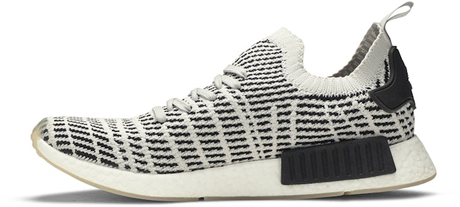adidas NMD_R1 STLT 'Gris Negro' CQ2387 Lookbook adidas NMD_R1 STLT 'Gris Negro' CQ2387