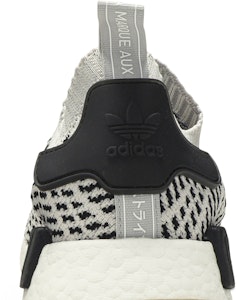 adidas NMD_R1 STLT 'Gris Negro' CQ2387 Sizing adidas NMD_R1 STLT 'Gris Negro' CQ2387