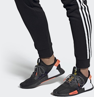 adidas NMD_R1 V2 'Black Coral' FY3523 Sizing adidas NMD_R1 V2 'Black Coral' FY3523