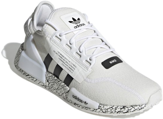 阿迪达斯 NMD_R1 V2 '裂纹 - 白黑' GZ6550 Lookbook 阿迪达斯 NMD_R1 V2 '裂纹 - 白黑' GZ6550