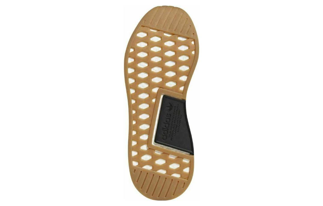 Shop アディダス NMD_R2 グレーファイブ CQ2400