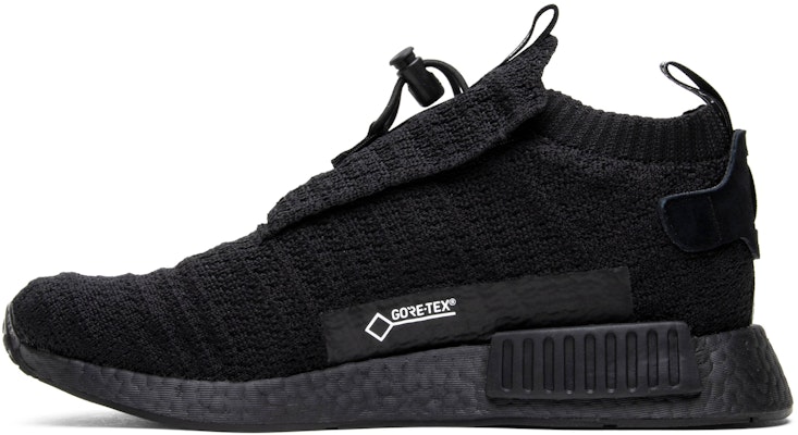 adidas NMD_TS1 PK Gore-Tex 'Triple Black' Hitam Penuh AQ0927 Lookbook adidas NMD_TS1 PK Gore-Tex 'Triple Black' Hitam Penuh AQ0927