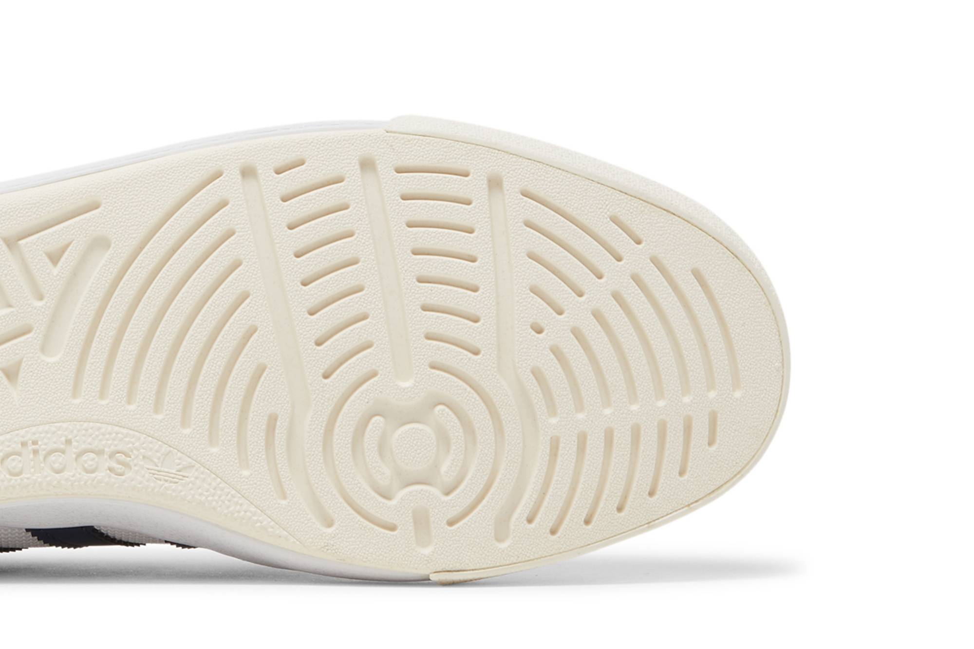 Purchase 愛迪達 Nora '白色 海軍藍 緋紅' GY6967