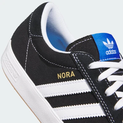 아디다스 노라 스니커즈 코어 블랙/클라우드 화이트/블루 버드 HQ7537 1