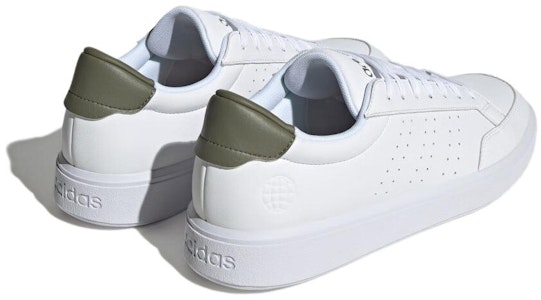 アディダス ノヴァコート (白/オリーブグリーン) H06236 Lookbook アディダス ノヴァコート (白/オリーブグリーン) H06236