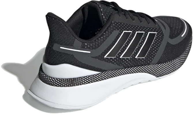 adidas Nova Run 低幫 跑步鞋 男款 黑灰白 Lookbook adidas Nova Run 低幫 跑步鞋 男款 黑灰白