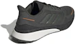 Lookbook adidas Nova Run Khaki Zwart EE9259
