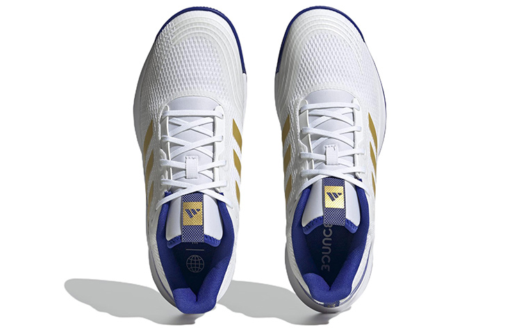 Purchase adidas Novaflight ''Bianco Nuvola Oro Opaco Blu Lucido'' HQ3514