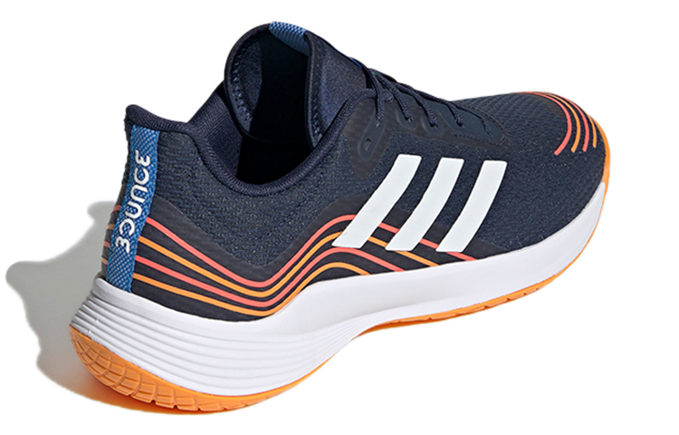 Shop adidas Novaflight 環保系列「海軍藍白」GX8211