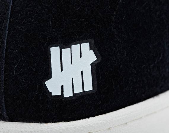 Lookbook 阿迪达斯官方中帮 80S 'Neighborhood x Undftd' 球鞋 M22694