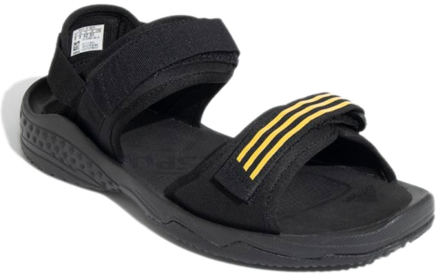 adidas Olle Adi Sandal 'Keselesaan Ringkas Hitam' EY3844 Lookbook adidas Olle Adi Sandal 'Keselesaan Ringkas Hitam' EY3844