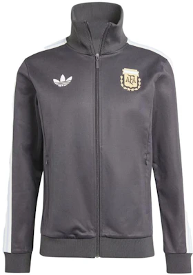 adidas Originals 1994 World Cup Argentina Retro Jaket Trek Hitam IU2155 Order adidas Originals 1994 World Cup Argentina Retro Jaket Trek Hitam IU2155